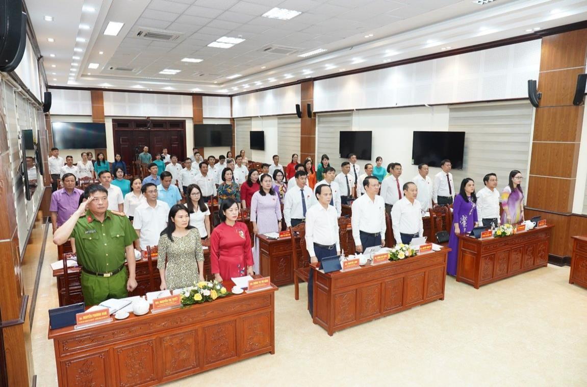 Hội đồng nhân dân thành phố Thái Nguyên xem xét, thông qua 05 tờ trình quan trọng